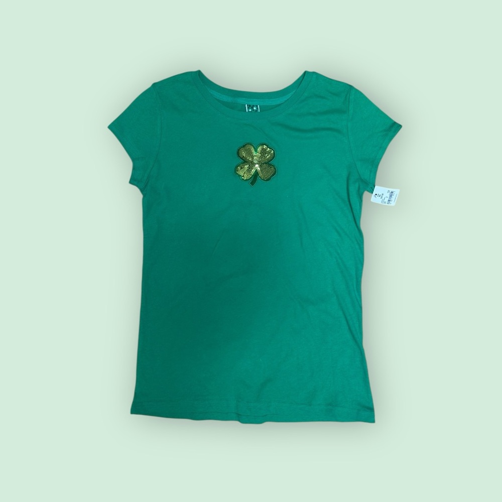 NWT Shamrock Green Kids T-Shirt with Sequin Clover, Size XL, MSRP‎ $15
